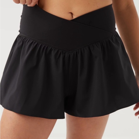 aerie Pants - Aerie Crossover Flowy Shorts Black Size Medium High Rise Athletic Lounge